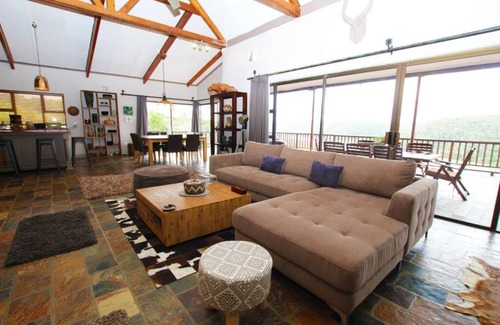 Bushman's River Mouth Apartment | CANELA: Bespoke Safari River View