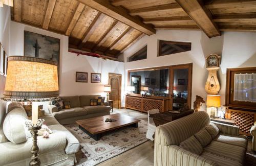 Cortina d'Ampezzo Apartment | CanguroProperties - Ca' Mora