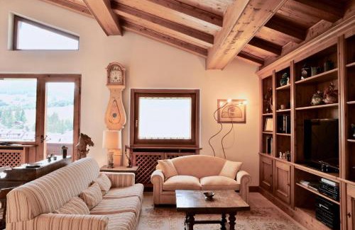 Cortina d'Ampezzo Apartment | CanguroProperties - Ca' Mora