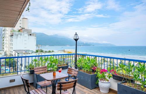 Son Tra Apartment | Cani Beach House