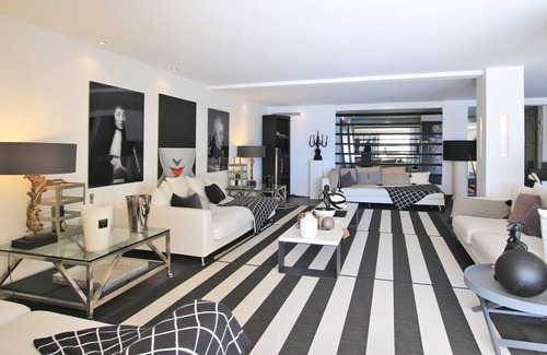 Cannes City Centre Villa | Cannes Californie a luxury villa with panoramic sea view