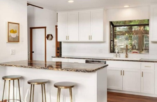 Lake Goodwin House | Canoe House on Crabapple Lake