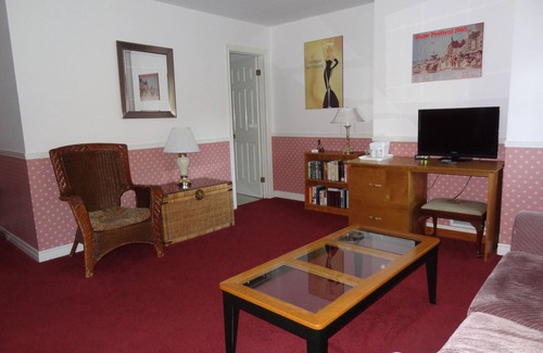 Historic Old Town Bed & Breakfast | Canterbury Inn