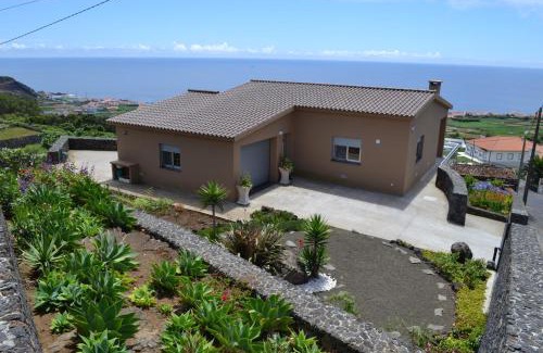 Porto Judeu House | Cantinho da Bela Vista