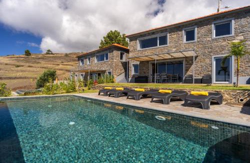 Prazeres Villa | Cantinho da Natureza - Nature & Tranquility - Heated pool optional