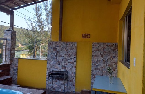 Vila Muriqui House | Cantinho Feliz de Muriqui/Casa amarela