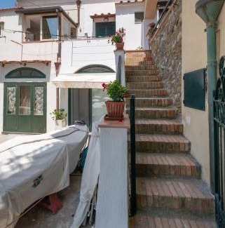 Marina del Cantone Apartment | Cantone di Mena, Nerano