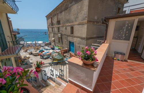 Marina del Cantone Apartment | Cantone di Mena, Nerano