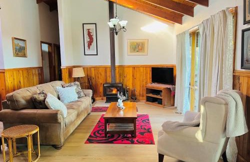 Blackheath House | Canyon Cottage Majestic view
