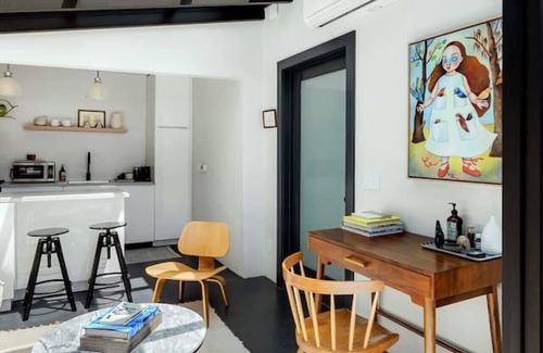 Topanga House | Canyon Crest Cottage and Garden in Topanga Canyon