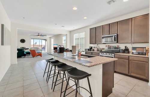 Maricopa County House | Canyon Views, Master Suite KING bed, Pet Friendly!