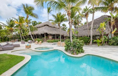 Punta Cana Villa | Cap Cana Villa for Rent - Luxury Villa with access to Eden Roc Beach