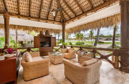 Punta Cana Villa | Cap Cana Villa for Rent - Luxury Villa with access to Eden Roc Beach