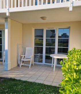 Fouesnant Apartment | CAP COZ plage piscine et jardin