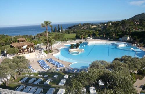 Cap Esterel Apartment | Cap Esterel place des pecheurs