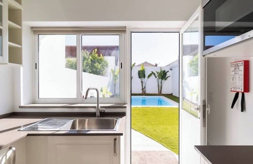 Costa de Caparica House | Caparica Villa - Lazy House