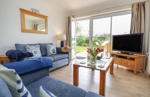 Yarmouth House | Cape A1