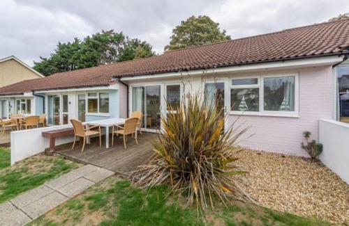Yarmouth House | Cape A2 Westbay Club, a 2 bedroom cottage, Isle of Wight