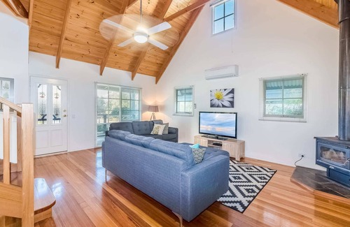 Silverleaves House | Cape Cod Cottage Summ