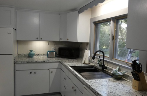 Centerville Cottage | Cape Cod Cottage, Short Walk to Wequaquet Lake Private Beach and Cranberry Bogs