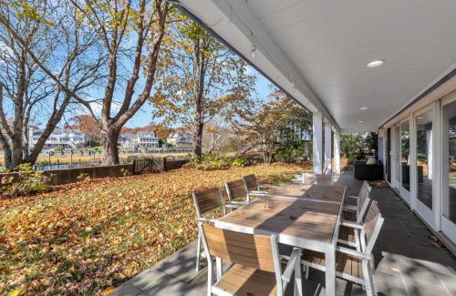 East Falmouth House | Cape Cod Waterfront Luxury Retreat