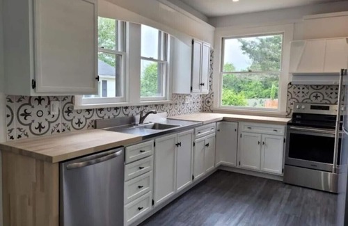 Cape May House | Cape May Island Hideaway with pool Sleeps 15