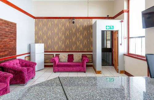 Cape Town House | Cape Palm Royal Guesthouse