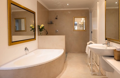 Welgemoed House | Cape Pillars Boutique Hotel