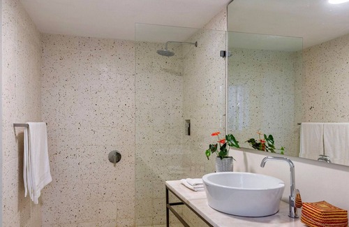 Green Point House | Cape Standard Guest House
