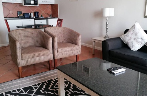 Lagoon Beach Apartment | Cape Town Beachfront Apartments At Leisure Bay
