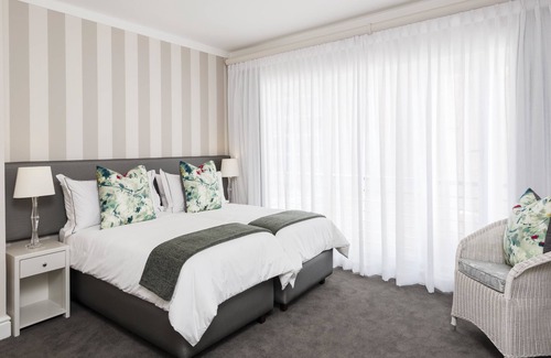 Cape Town City Centre Hotel | Cape Town Hollow Boutique Hotel