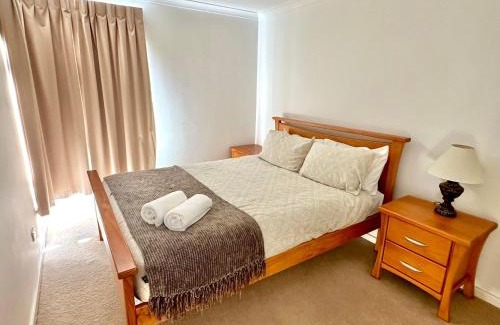 Broadwater House | Cape View Forte