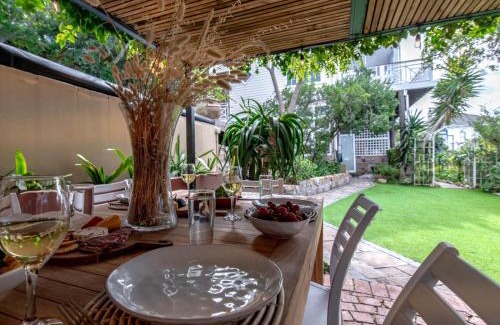 Muizenberg Villa | Cape Weaver Muizenberg