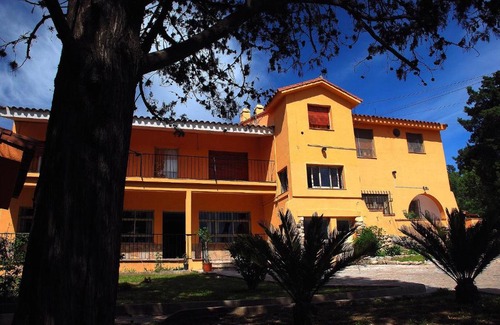 Villa Carlos Paz Hotel | Capilla del Lago