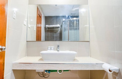 Davao Hotel | Capital O 460 World Palace Hotel