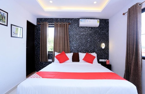 Kochi Hotel | Capital O 61059 Green Life