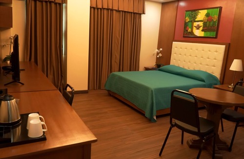 Diliman Hotel | Capital O 887 M28 Hotel And Apartments