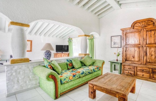 Celaya Hotel | Capital O Gran Hotel Campestre