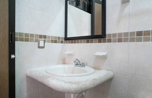 Tuxtla Gutierrez Hotel | Capital O Hotel Aurora, Tuxtla Gutiérrez