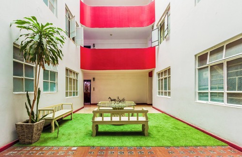 Downtown Guadalajara Hotel | Capital O Nueva Galicia, Guadalajara centro (downtown)