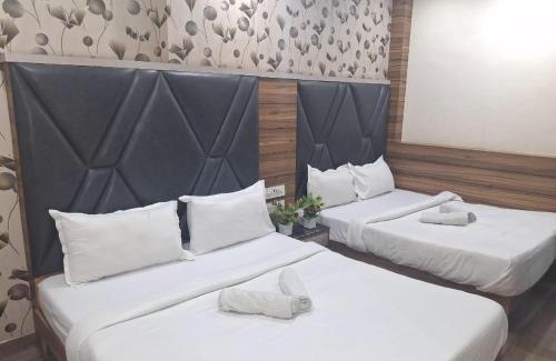 Paharganj Hotel | Capital Of Delhi Darshan Hotel