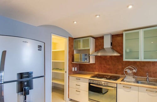 El Yaqui Apartment | Capitalia - Trendy & Stylish
