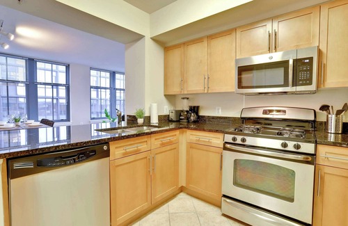 Aurora Highlands Apartment | Capitol Comfort Retreat