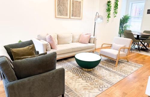 Northeast Bed & Breakfast | Capitol Hill Retreat