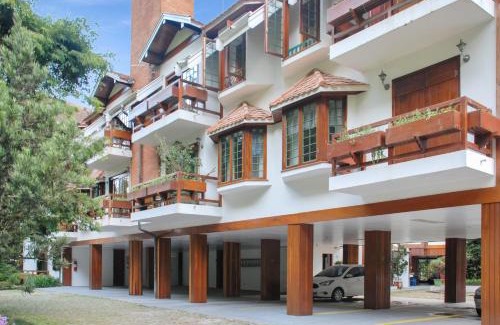 Campos do Jordao Apartment | Capivari Cozy Fire Place Classic Cottage Style