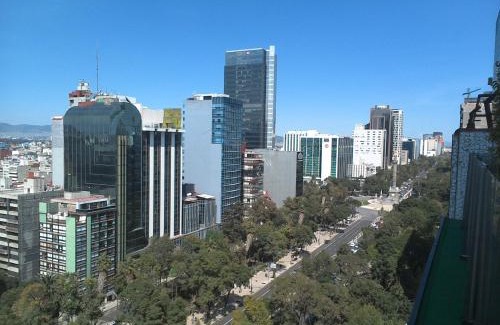 Reforma Apartment | Capri Reforma 410