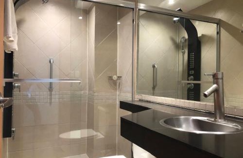 Reforma Apartment | Capri Reforma 410