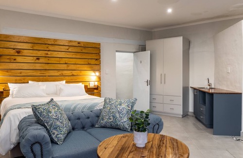 Capri House | Capri Sands Luxury Guesthouse