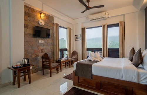 Kumarhatti Hotel | Captain Resort