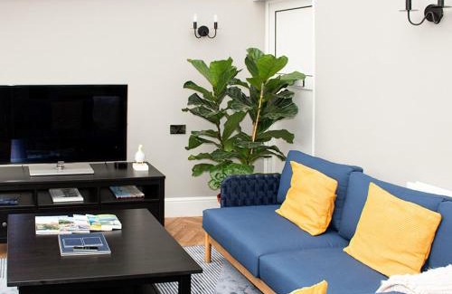 Shanklin House | Captain's Cottage